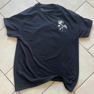 Unbranded Men's Navy and Black T-shirt